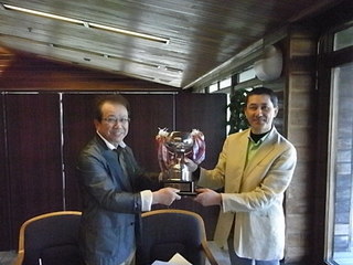 優勝 村上正博先生.JPG